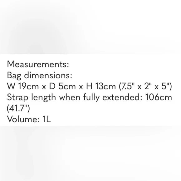 NWT/Rare - Lululemon Leather Alternative Everywhere Belt Bag - Gold Hardware 1L - Picture 13 of 14